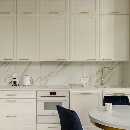 Rentplanet - Jana Pawla Ii Wrocław