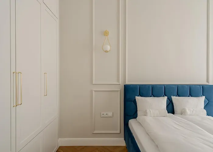 Rentplanet - Jana Pawla Ii Appartement