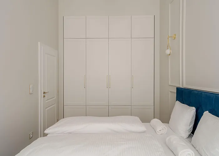 Rentplanet - Jana Pawla Ii Appartement